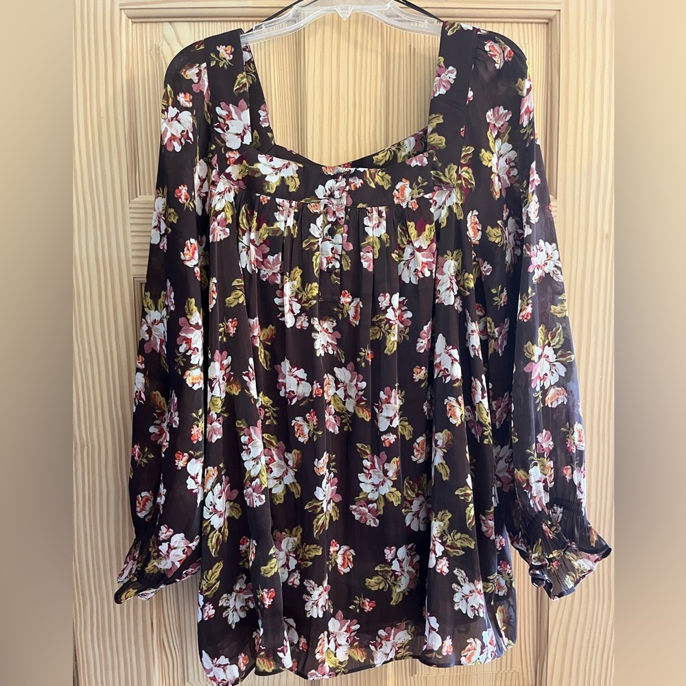 Lauren Conrad Women’s Brown Flowered Blouse Size 2X‎